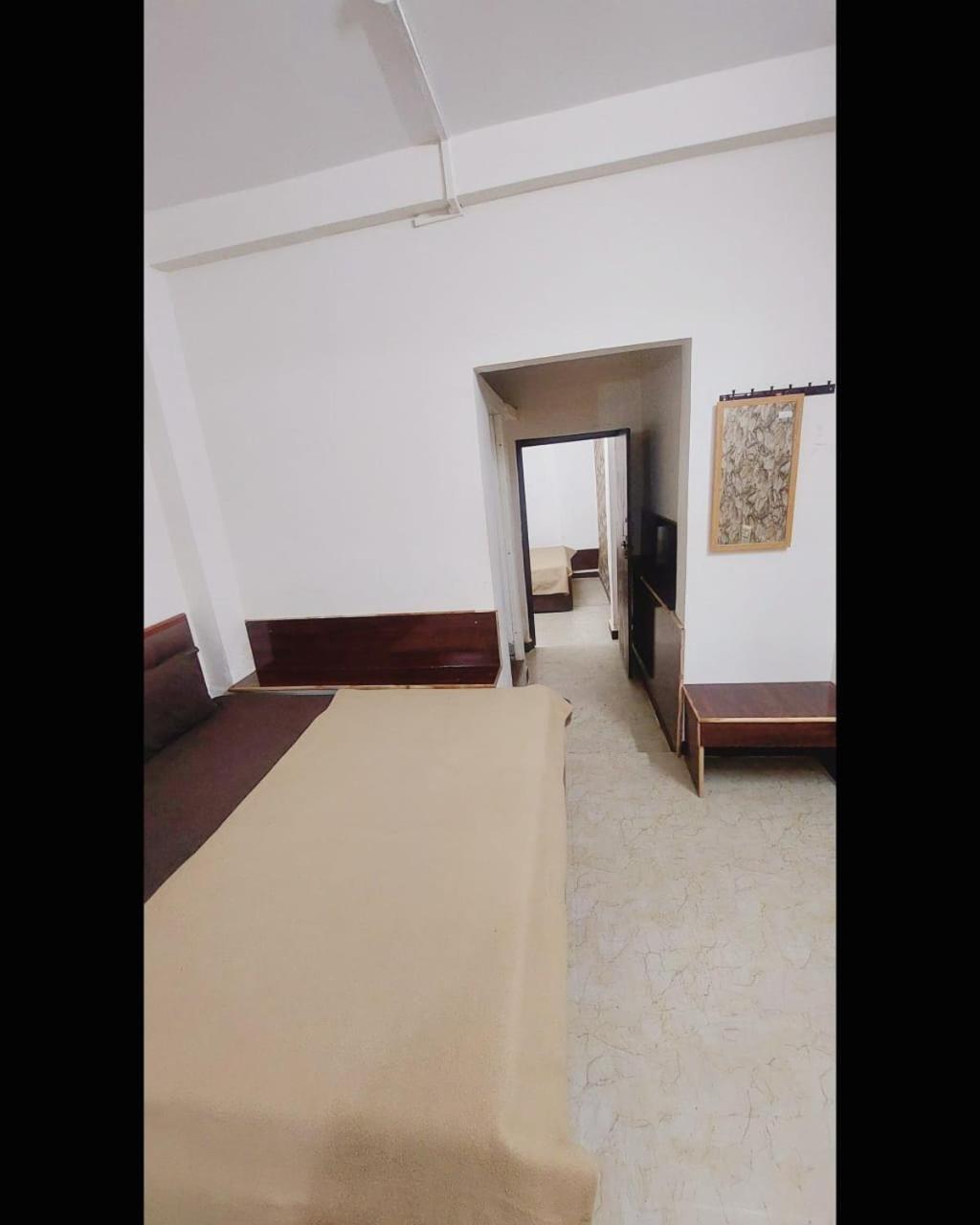 Hotel Prakash Palace Ujjain Exteriör bild